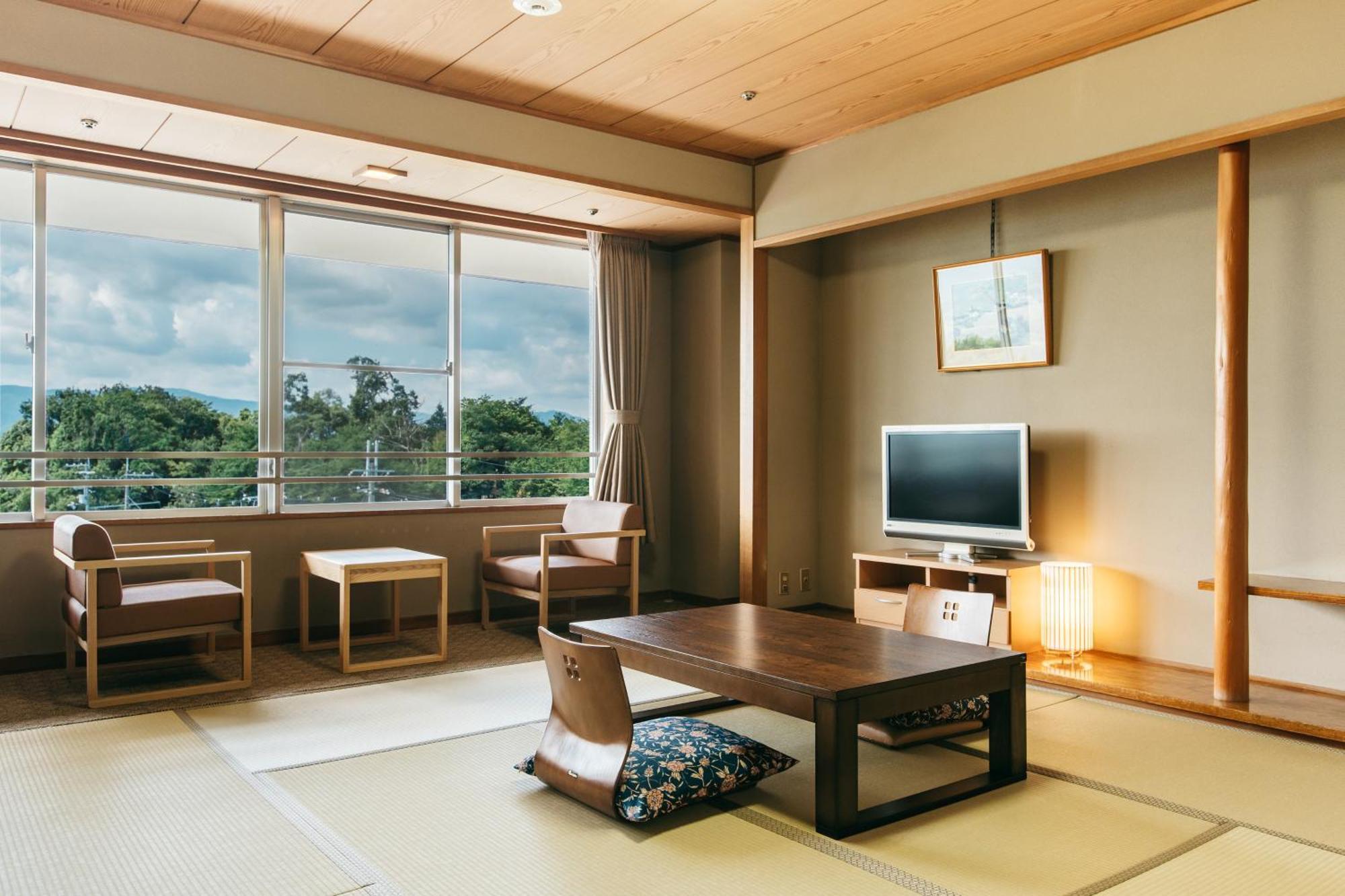Ryokan Kamenoi 4*